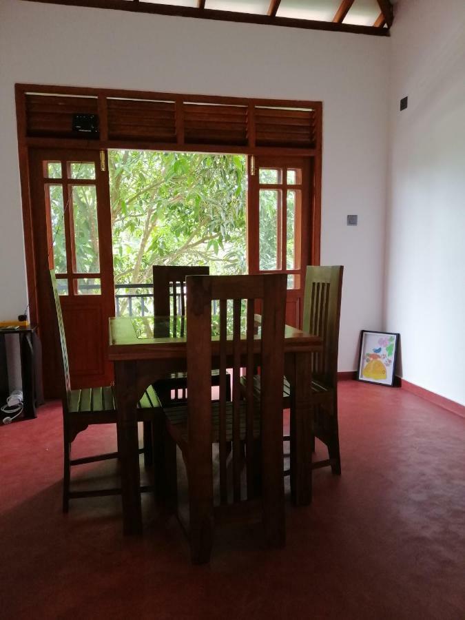 Top Mount Villa Hikkaduwa Exterior foto